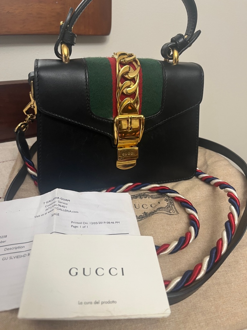Gucci Sylvie Black Crossbody Top Handle small Bag 2 original straps, dustbag - Picture 4 of 12